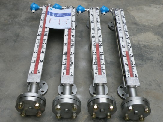 帶遠傳磁翻板液位計